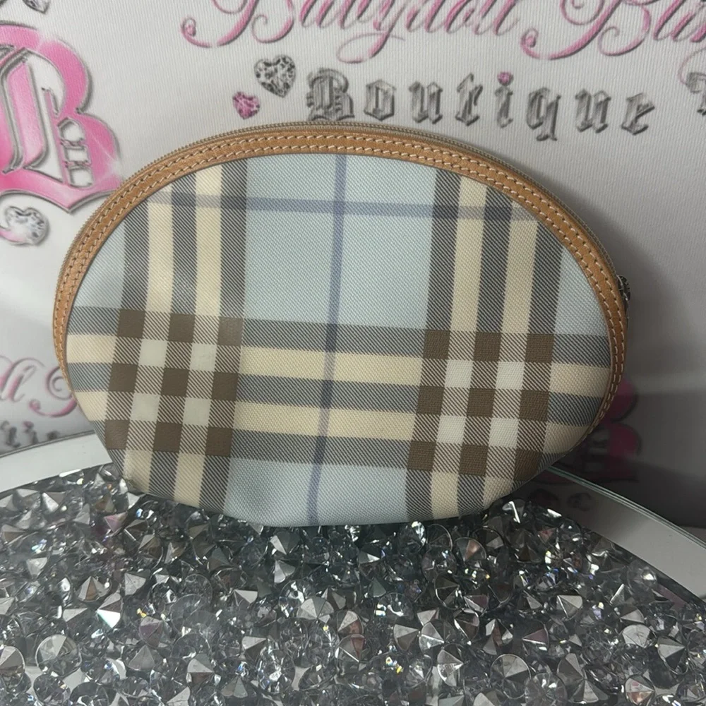 Burberry bag nova check print baby blue tan cream cosmetic case small tote zip - Picture 7 of 12